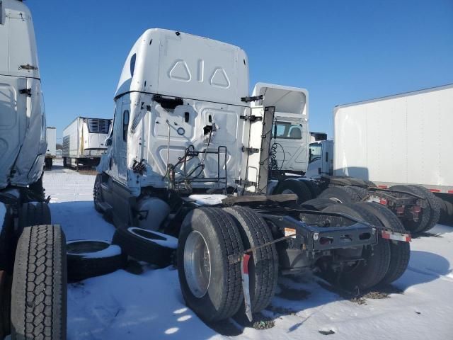 2024 Freightliner Cascadia 126