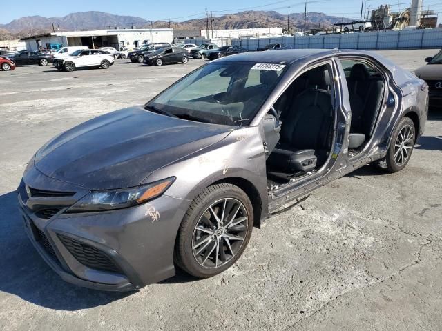 2021 Toyota Camry SE