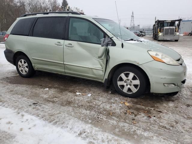 2007 Toyota Sienna CE