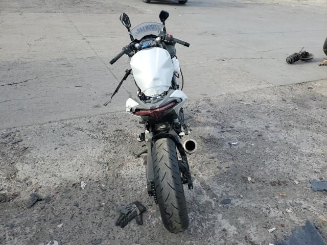 2024 Kawasaki EX500