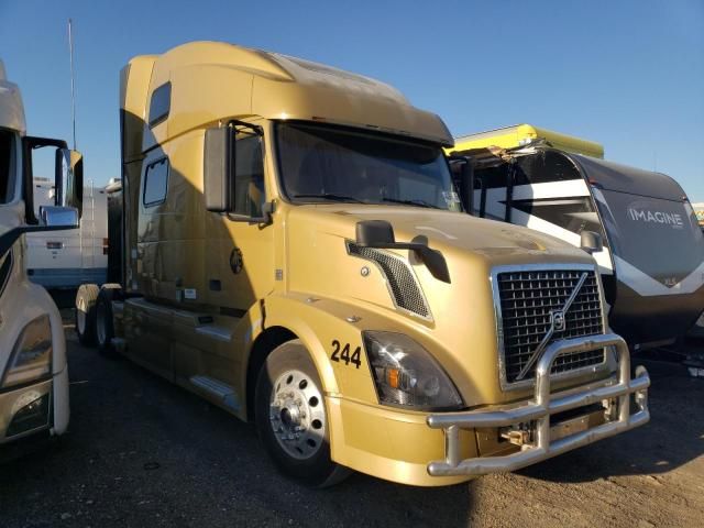 2012 Volvo VN VNL