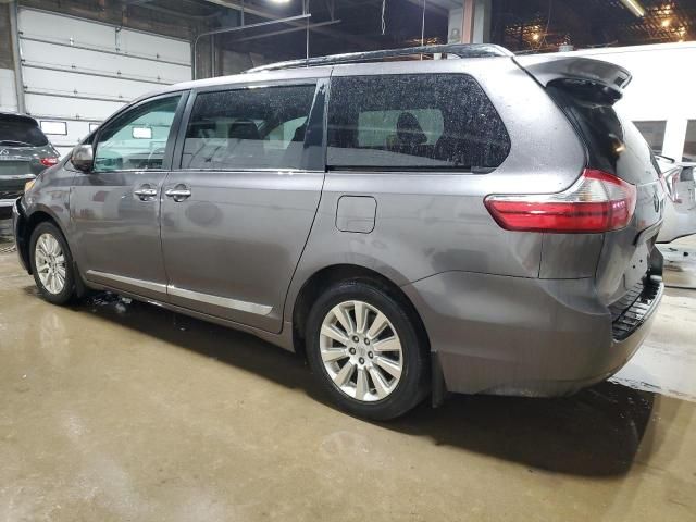 2015 Toyota Sienna XLE