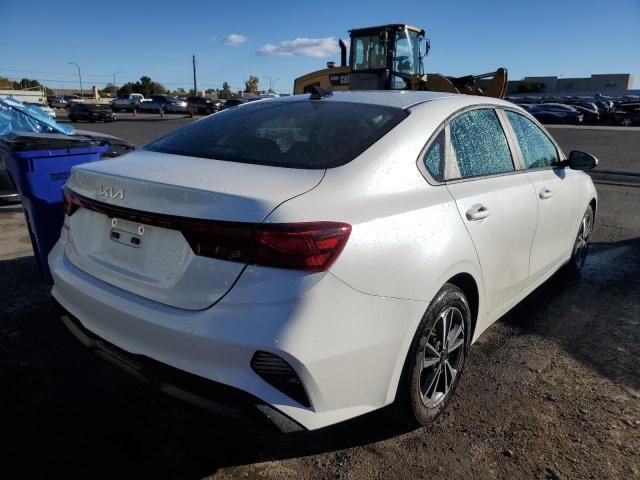 2023 KIA Forte LX