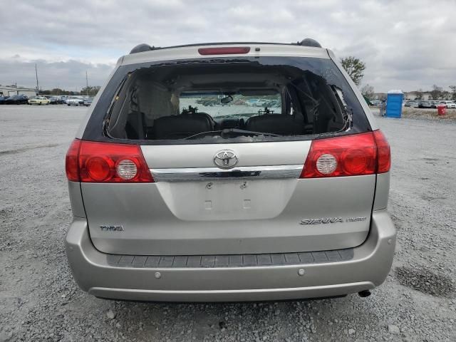 2006 Toyota Sienna XLE
