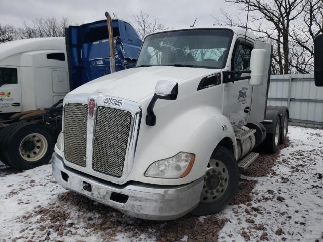 2018 Kenworth Construction T680