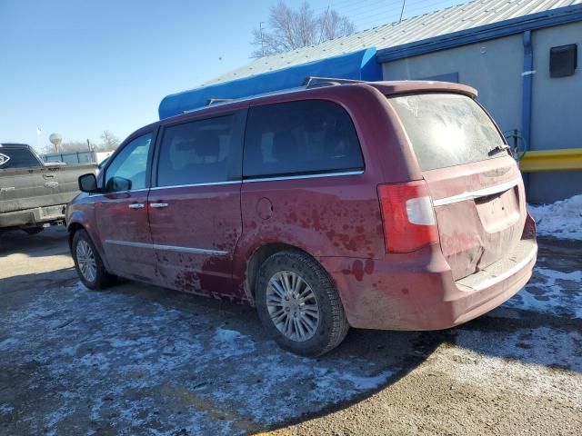 2014 Chrysler Town & Country Touring L