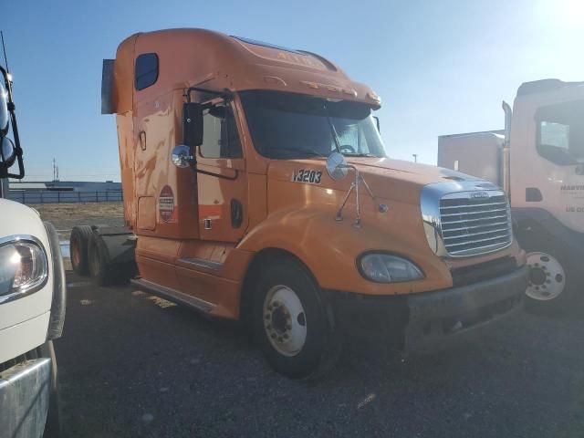 2005 Freightliner Conventional Columbia