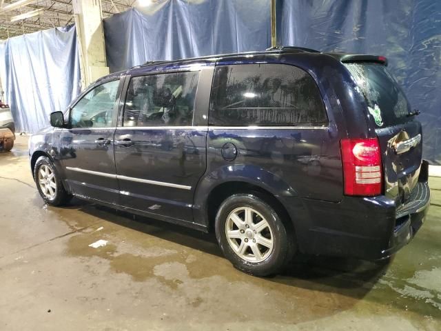 2010 Chrysler Town & Country Touring Plus