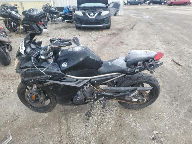 2014 Yamaha FZ6 R