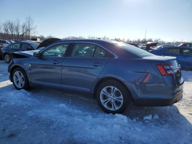 2018 Ford Taurus SE