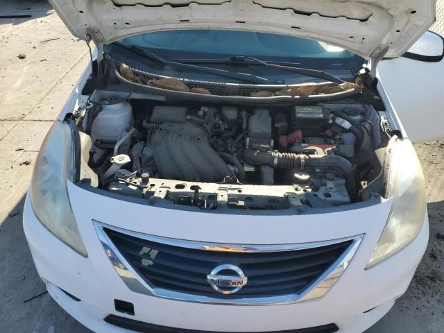 2013 Nissan Versa S