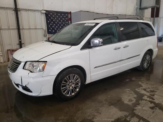 2014 Chrysler Town & Country Touring L