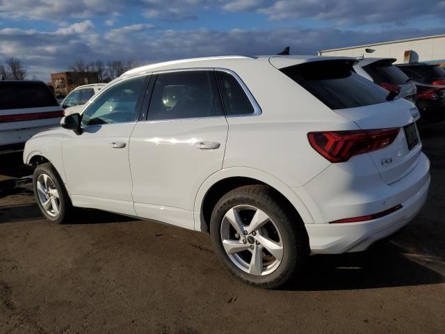 2021 Audi Q3 Premium 40
