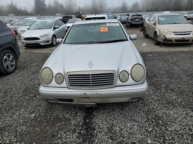 1999 Mercedes-Benz E 320