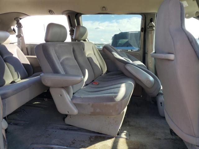 2003 Dodge Grand Caravan SE