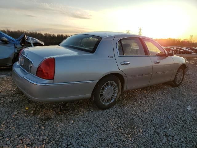 2008 Lincoln Town Car Signature Limited