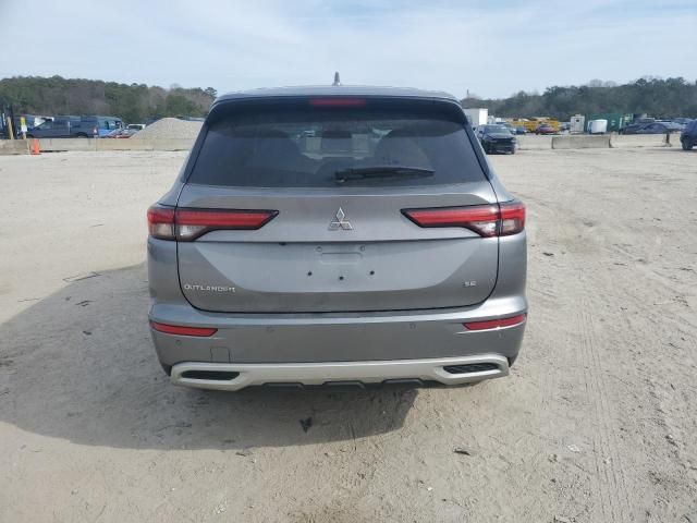 2023 Mitsubishi Outlander SE