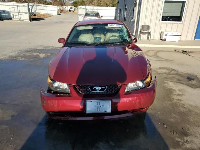 2004 Ford Mustang