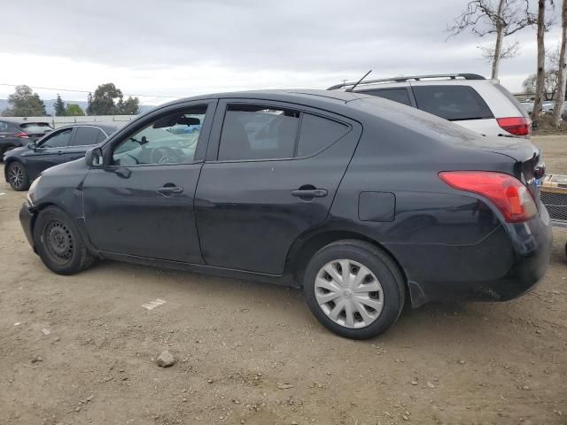 2014 Nissan Versa S