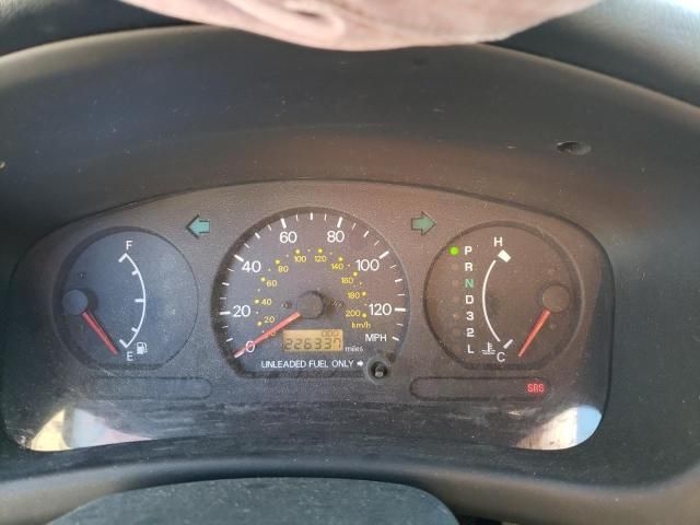 2000 Mitsubishi Mirage DE