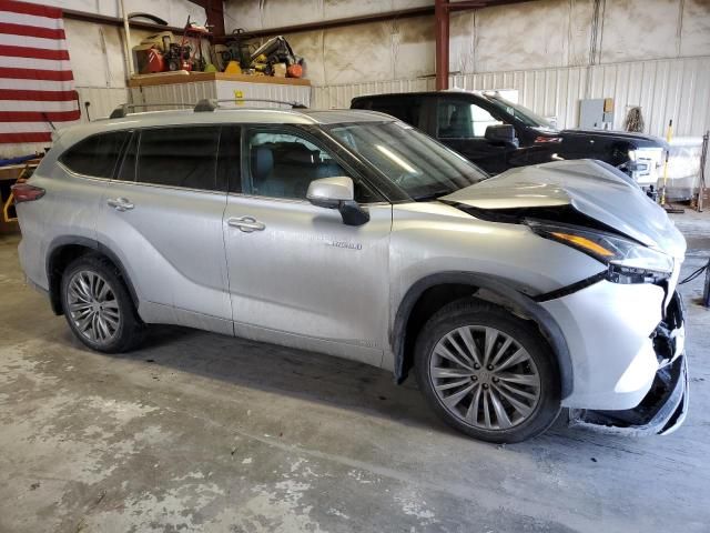 2020 Toyota Highlander Hybrid Platinum