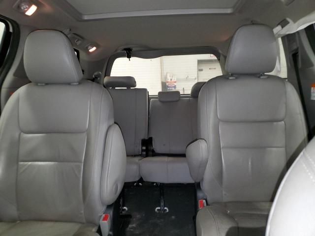 2017 Toyota Sienna XLE