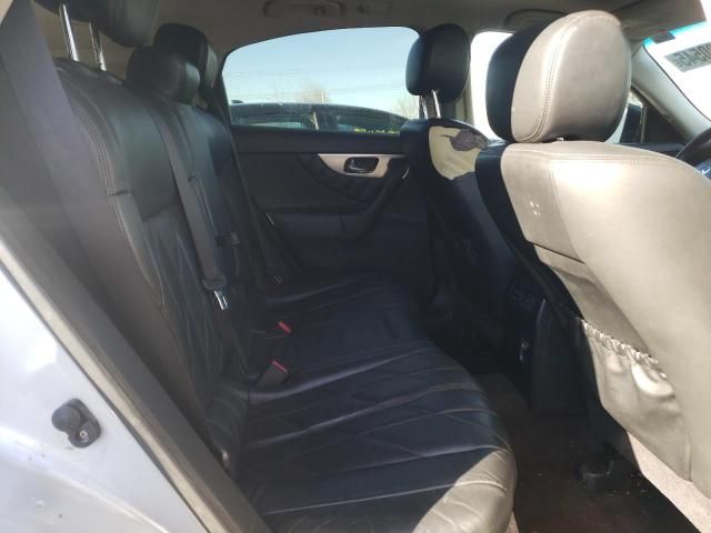 2010 Infiniti FX35