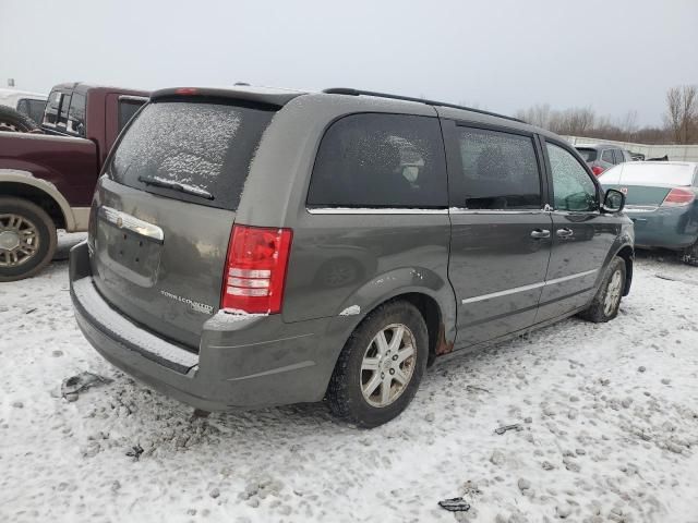 2010 Chrysler Town & Country Touring