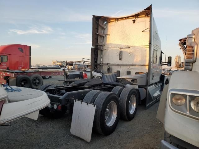 2023 Kenworth Construction T680