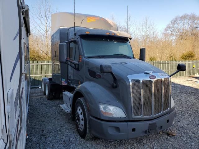 2019 Peterbilt 579