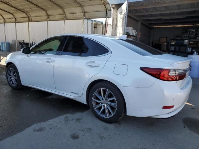 2018 Lexus ES 300H