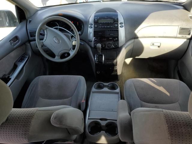 2006 Toyota Sienna CE