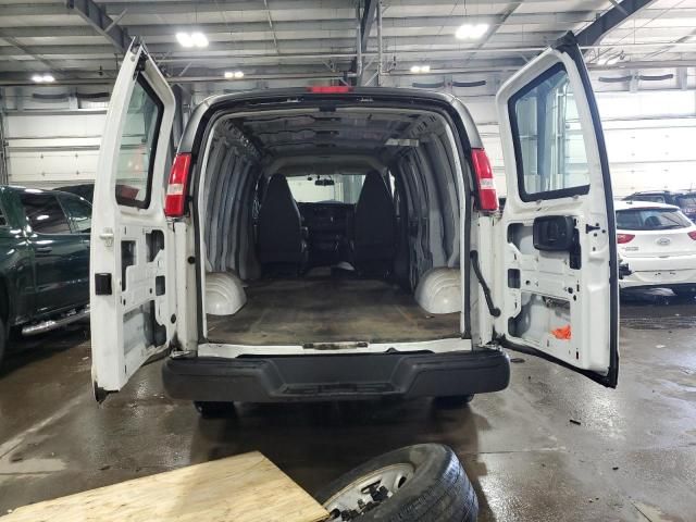 2018 Chevrolet Express G2500