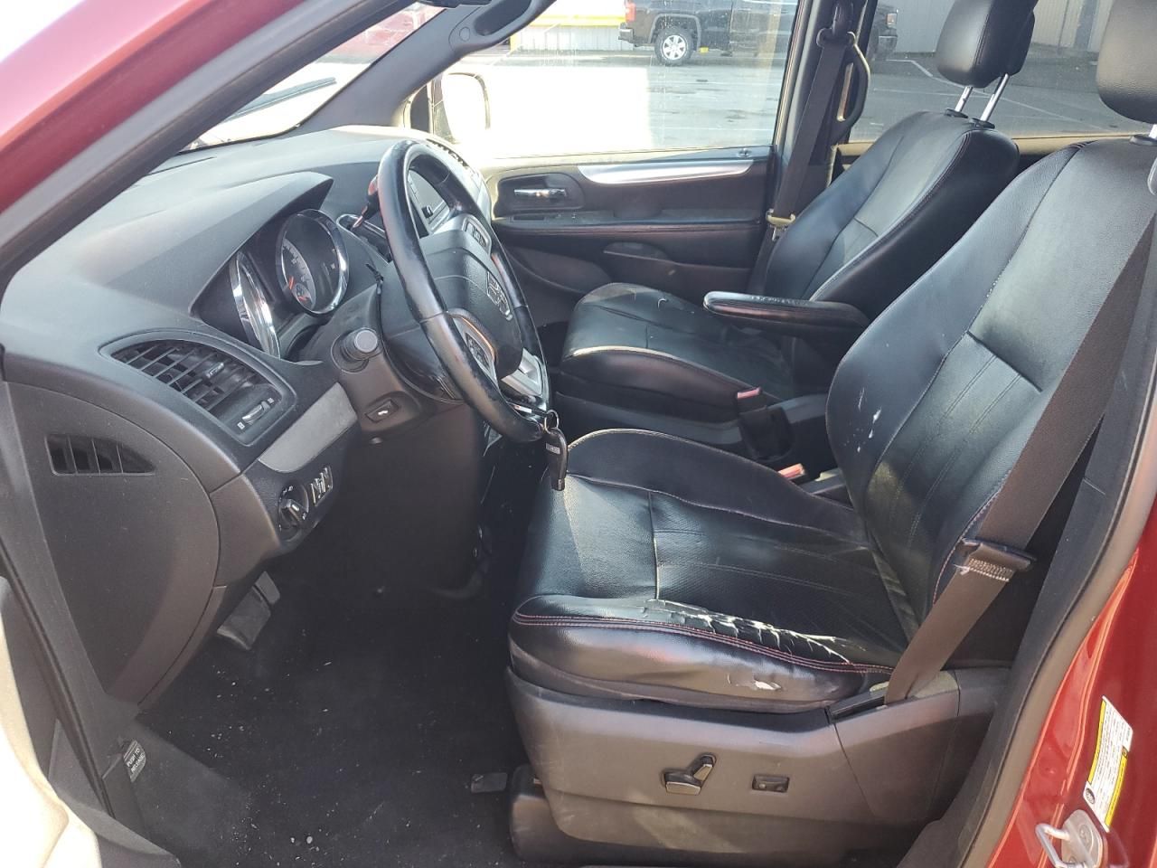 2011 Dodge Grand Caravan R/T