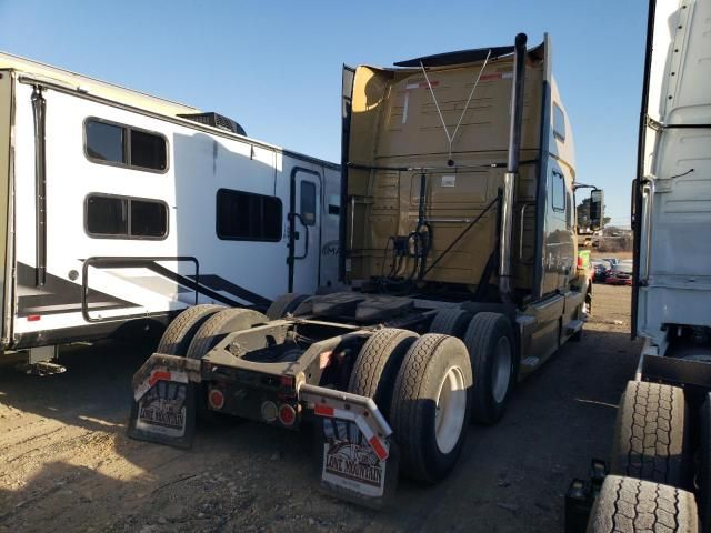 2012 Volvo VN VNL