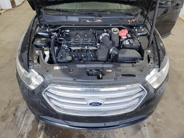 2015 Ford Taurus SEL