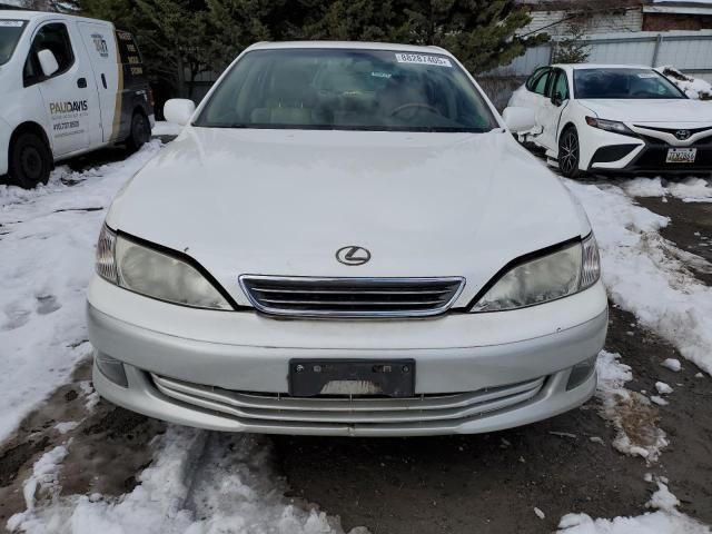 2000 Lexus ES 300