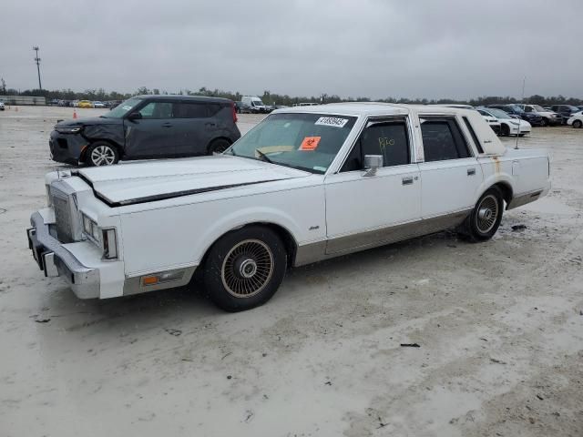 1988 Lincoln Town Car Signature