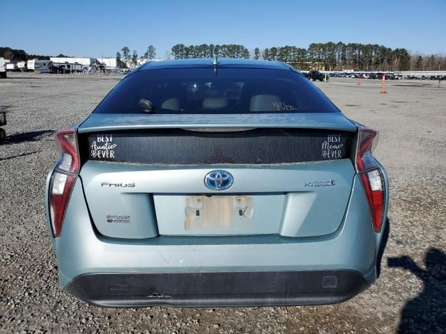 2016 Toyota Prius