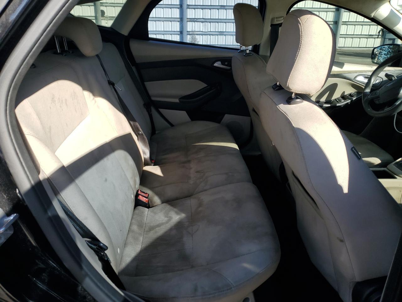 2016 Ford Focus se