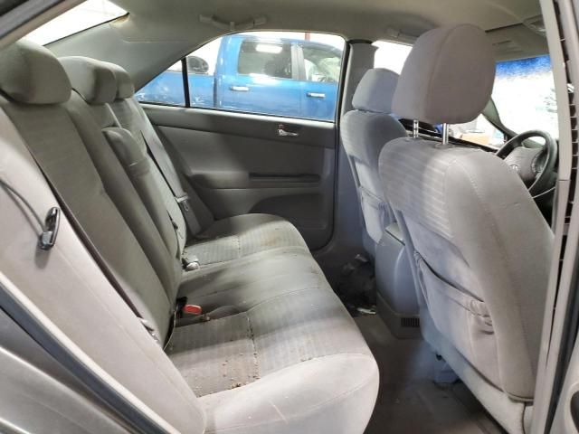 2005 Toyota Camry LE