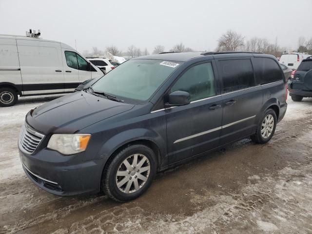 2013 Chrysler Town & Country Touring