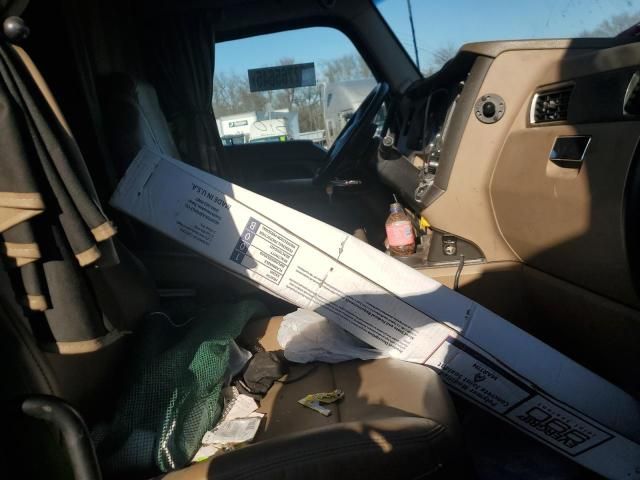 2019 Kenworth Construction T680