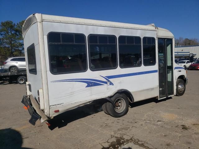 2005 Ford Econoline E350 Super Duty Cutaway Van