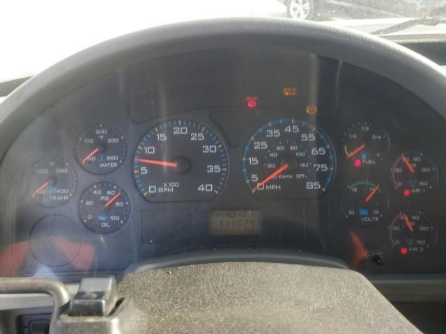 2005 International 4000 4300