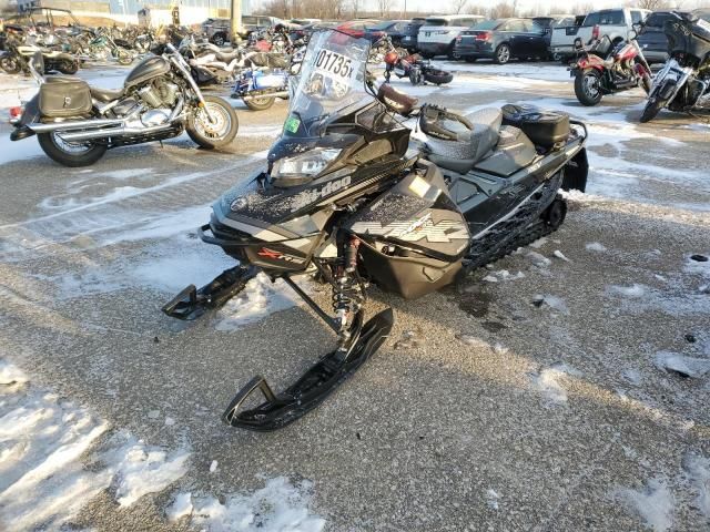 2018 Skidoo Renegade