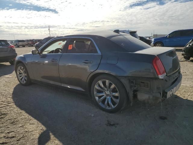 2019 Chrysler 300 Touring