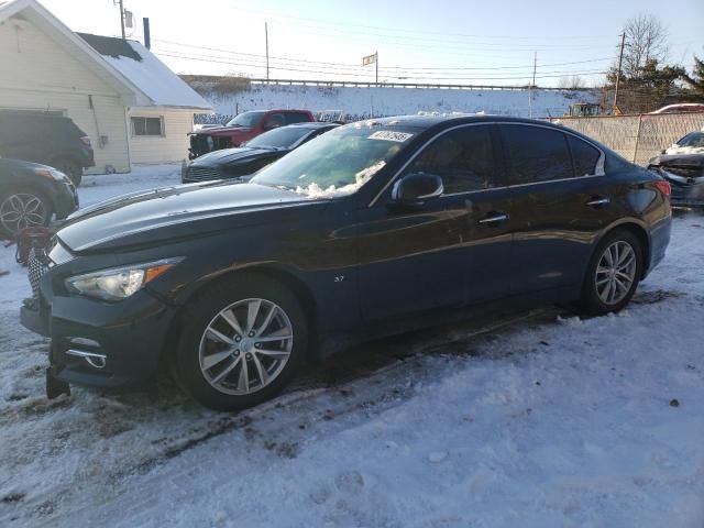 2015 Infiniti Q50 Base