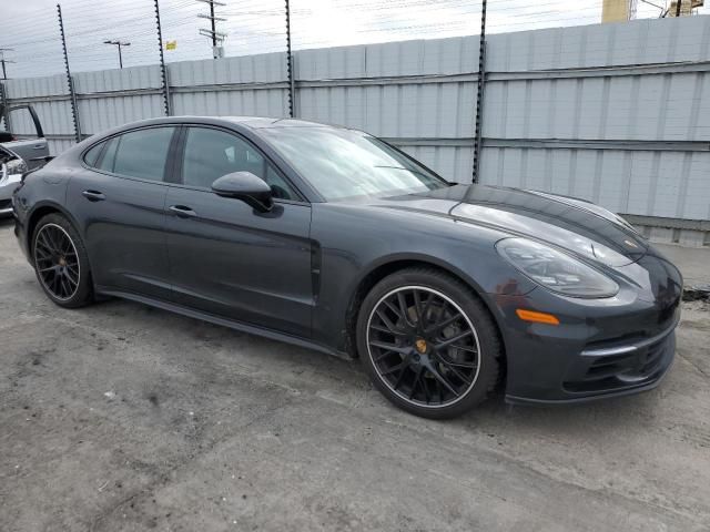 2018 Porsche Panamera 4S