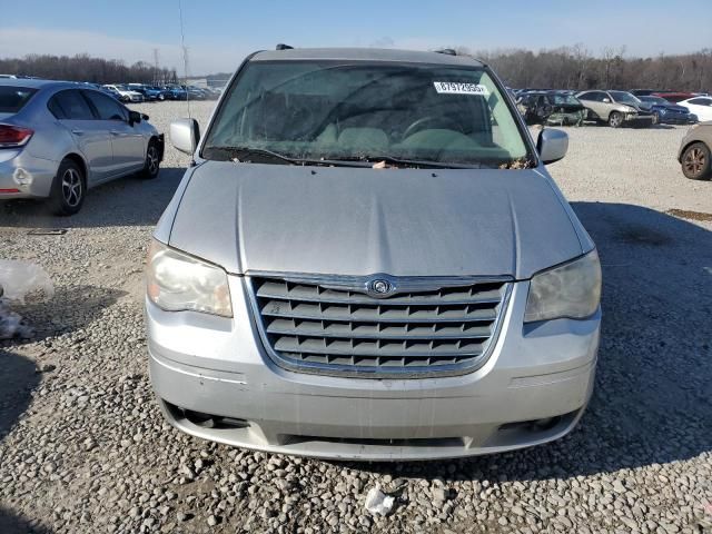 2010 Chrysler Town & Country Touring